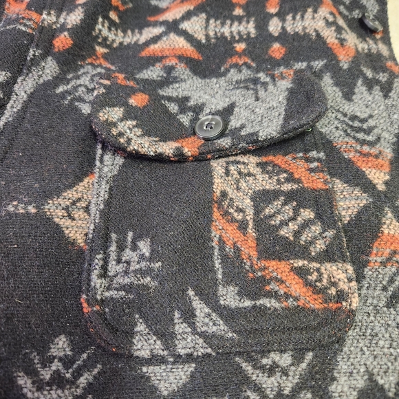 NWT Jachs New York Wool Blend Sherpa Lined Patterned Button Down – Size XL - Picture 6 of 7